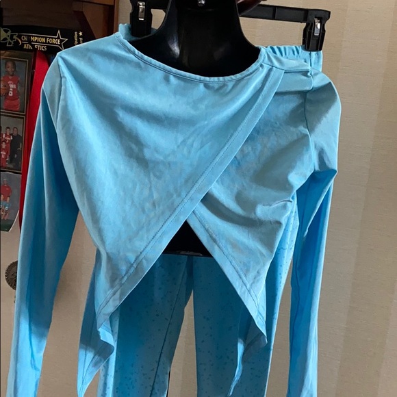 2pc Baby Blue Pants Suit - Picture 5 of 7